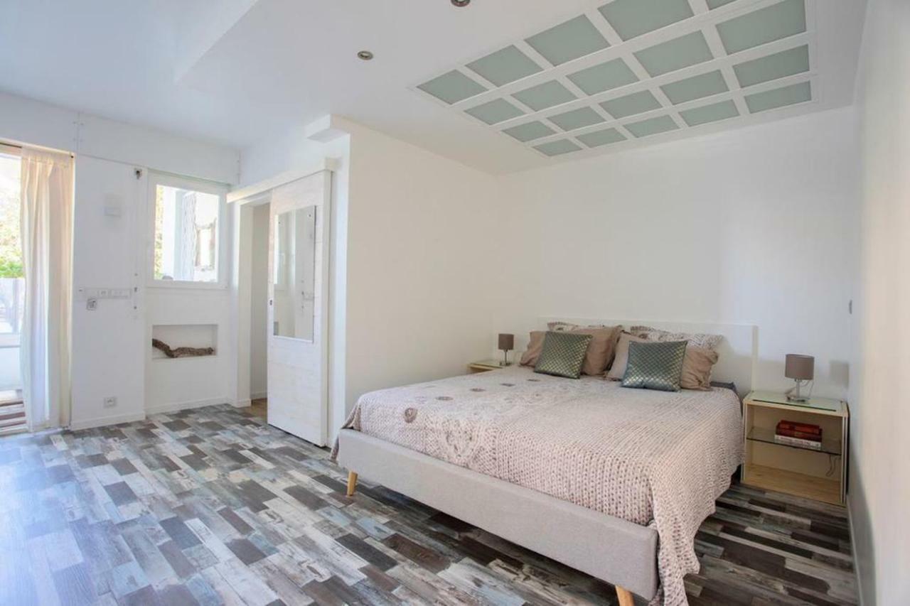 Grand Studio Neuf Face Port Et Plage, Parking Prive Golfe-Juan Ngoại thất bức ảnh