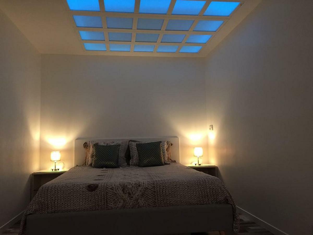 Grand Studio Neuf Face Port Et Plage, Parking Prive Golfe-Juan Ngoại thất bức ảnh